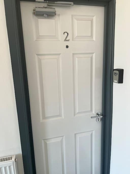 Newly Refurbished Studio, Great Location 8 Studios ノッティンガム エクステリア 写真